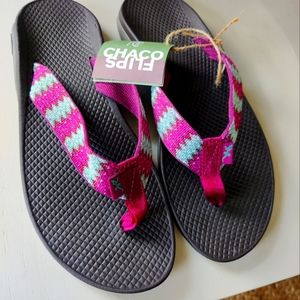 New Chaco Flips Women's Size 9 Purple